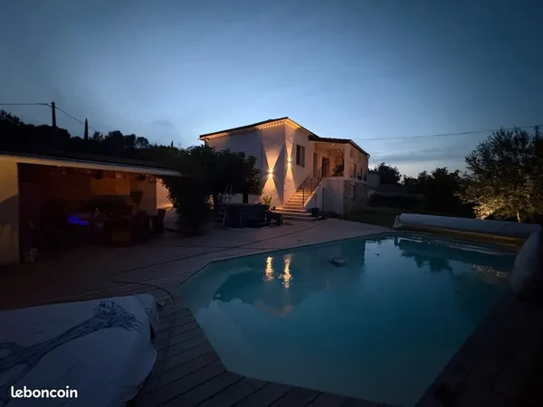 Villa 5 pièces 135 m²