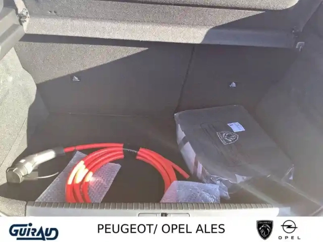 Peugeot 208 electrique 50 kwh 136ch — photo 48