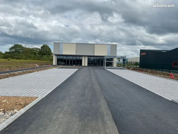 Local commercial 350m² saint maur