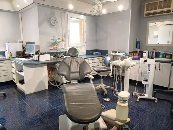 Local professionnel 96 m²