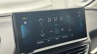 Peugeot 3008 HYBRID 225ch Roadtrip e-EAT8 — photo 13