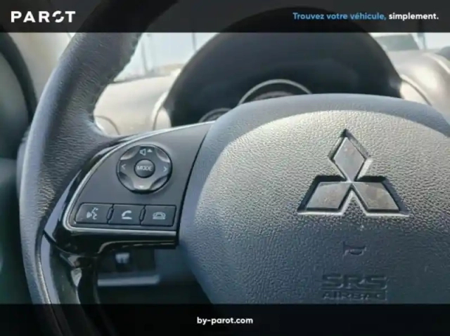 Mitsubishi Space Star 1.2 mivec 71ch red line edition 2023 — photo 17