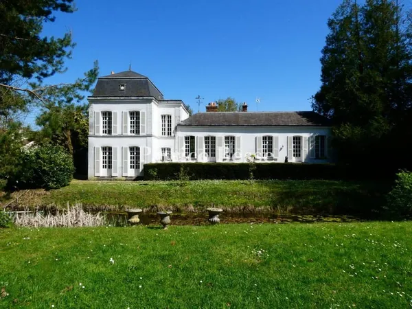 Maison 10 pièces 176 m²