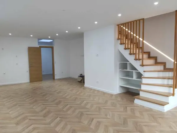 Maison 6 pièces 110 m²