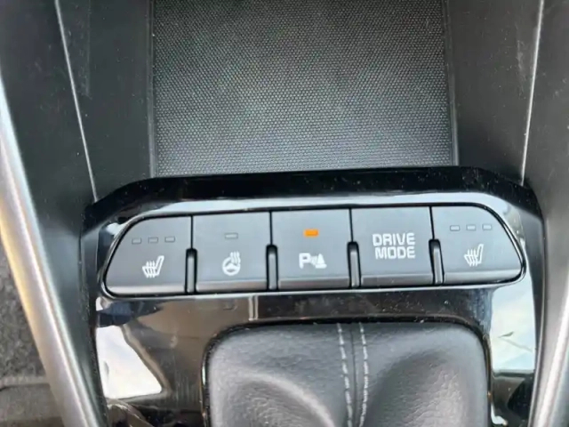 Kia Stonic 1.0 t-gdi 120 ch mhev dct7 — photo 23