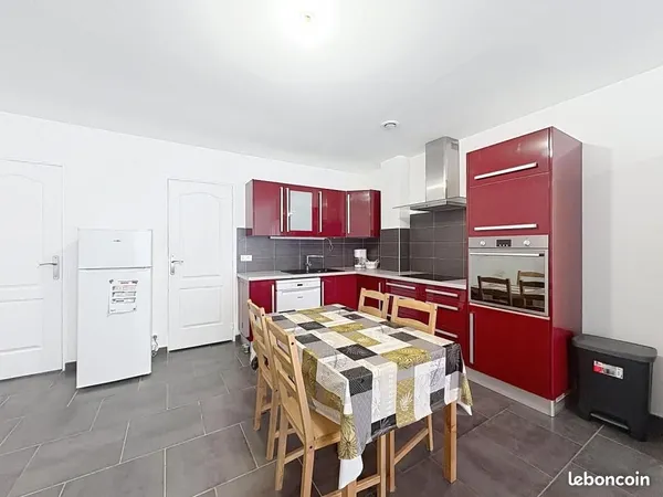 Studio 1 pièce 42 m²