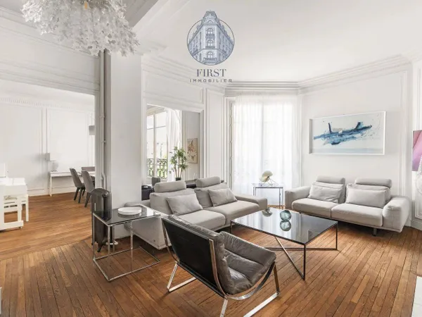 Appartement 5 pièces 135 m²