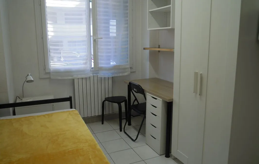 Photo 1