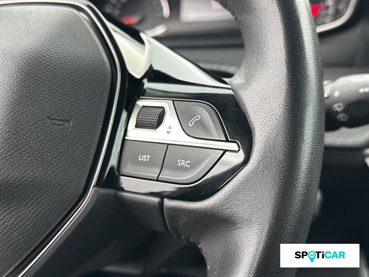 Peugeot 208 1.2 puretech 75ch s&s active pack — photo 18