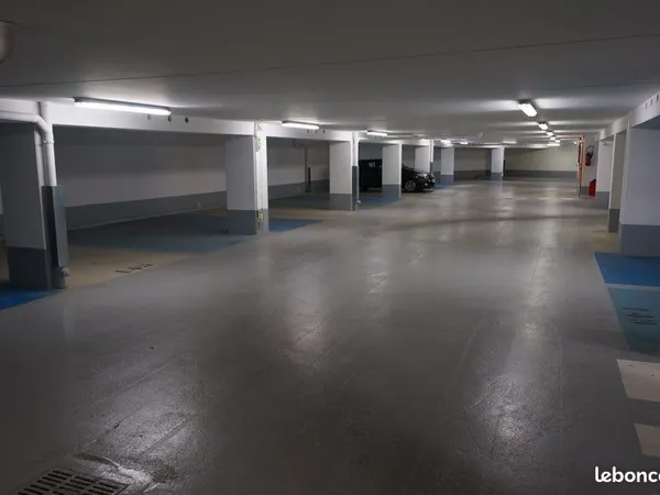 Parking 12m2, 30 Avenue de l'Europe
