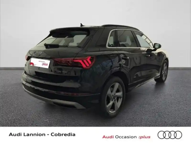 Audi Q3 35 tdi 150ch design s tronic 7 — photo 7