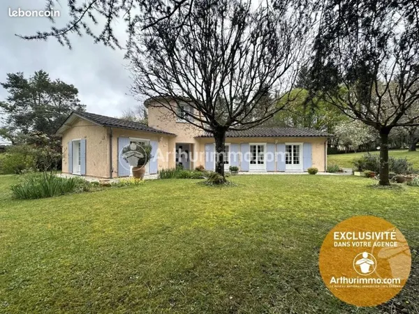 Maison 5 pièces 140 m²