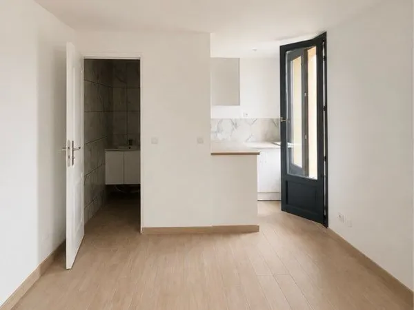 Studio 27 m² avec balcon de 15 m² - Fontenay-sous-Bois
