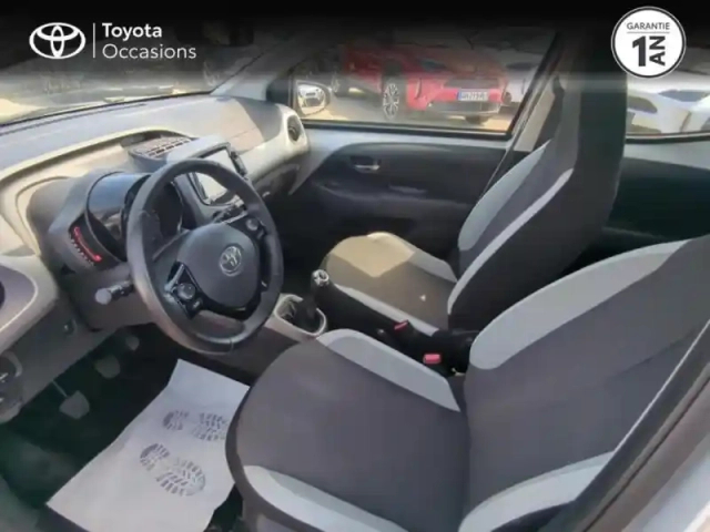 Toyota Aygo 1.0 vvt-i 69ch x-play 5p — photo 11