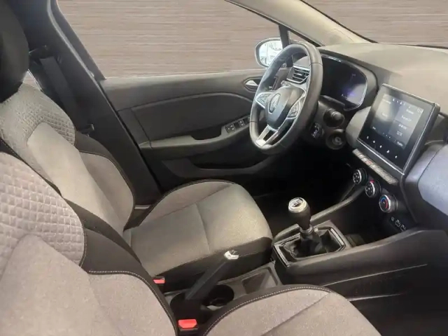 Renault Clio tce 90 — photo 14