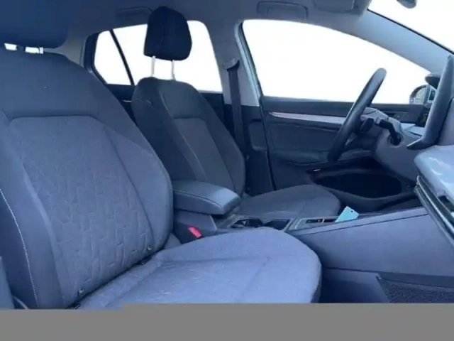 Volkswagen Golf 1.5 ehybrid 204 dsg6 vw edition — photo 19