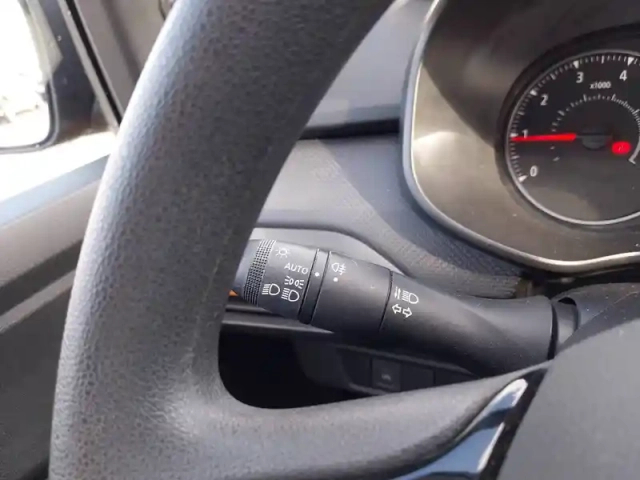 Dacia Sandero eco-g 100 — photo 28
