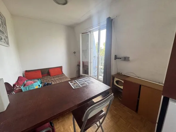 Studette 1 pièce 13 m²