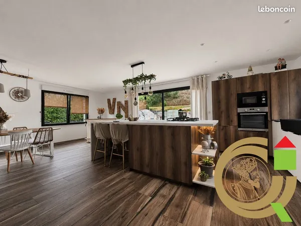Maison 5 pièces 131 m²