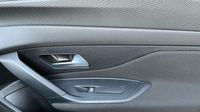 Peugeot 308 1.5 BlueHDi 130ch S&S Style EAT8 — photo 24