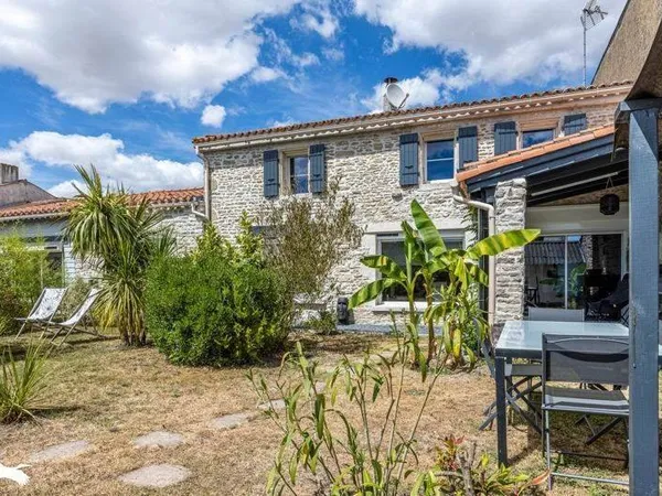 Maison 8 pièces 155 m²