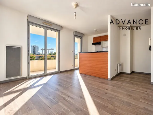 Studio 1 pièce 32 m²