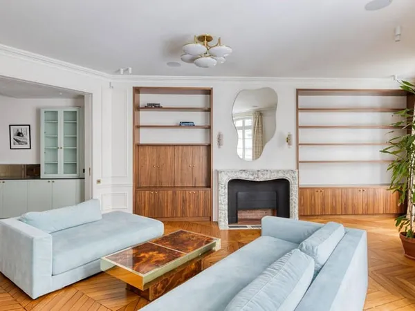 Appartement 5 pièces 152 m²