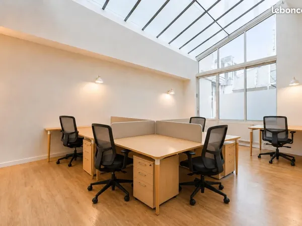 Bureaux 279 m²
