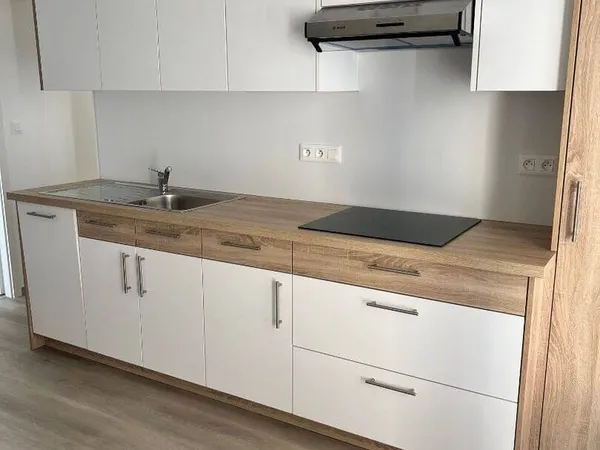 Appartement 4 pièces 77 m²