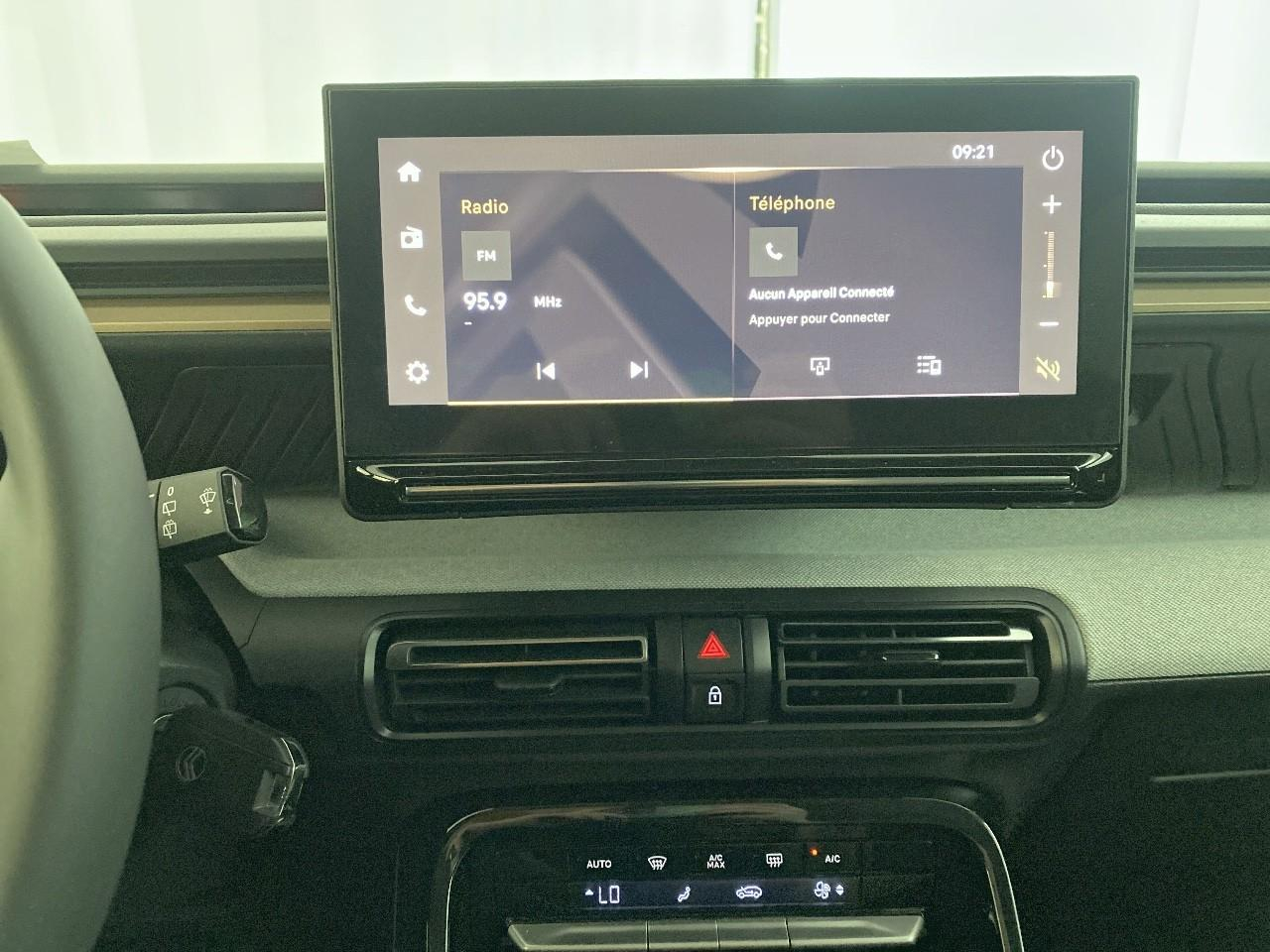Citroën C3 Aircross hybride 145 ch aut plus — photo 14