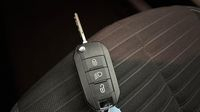 Peugeot 208 1.2 PureTech 75ch S&S Style — photo 16
