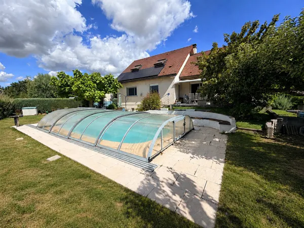 Maison 4 chambres avec piscine