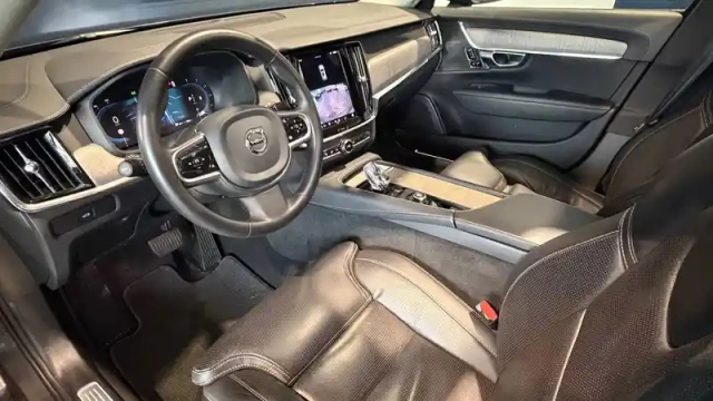 Volvo V90 volvo /  cross country 2.0 b4 mild-hybrid plus awd — photo 23