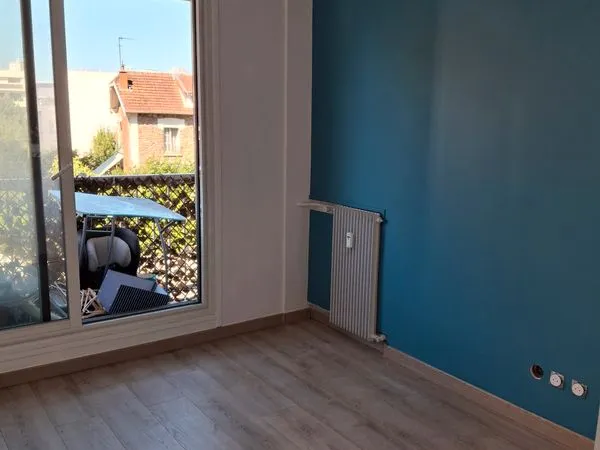 Chambre à louer au centre ville de bourg la reine