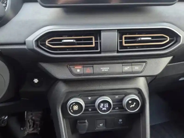 Dacia Jogger eco-g 100 7 places gsr2 — photo 126