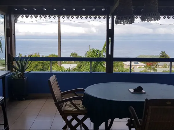 Studio meublé vue mer Saint Joseph