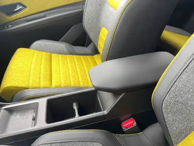 Renault 5 renault  e-tech electrique 10 ch autonomie confort — photo 54