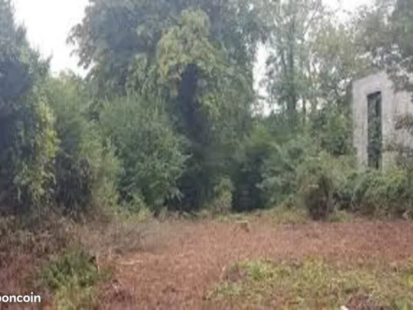 Terrain 628 m² Arsac