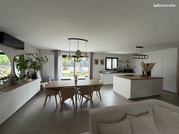 Maison neuve à louer - versailles porchefontaine - 160 m² - 5 chambres - 3 suites parentales - jardi