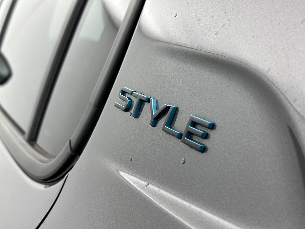 Peugeot 208 puretech 75 s&s bvm5 style — photo 31