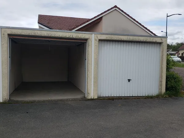 Garage/box