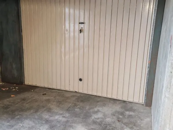 Garage fermé