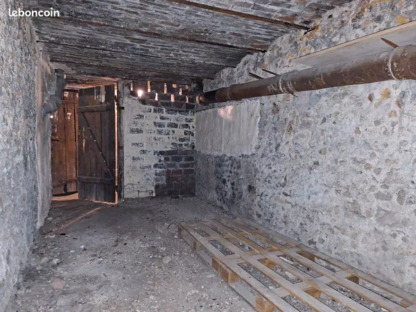 Cave 12m2 75010