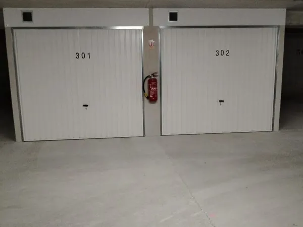 Garage et parking Location Émerainville 93€