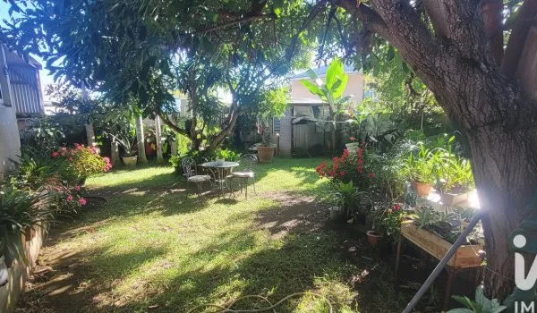 Maison 9 pièces 240 m²