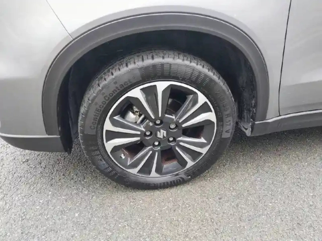 Suzuki Vitara 1.5 dualjet  hybrid auto — photo 30