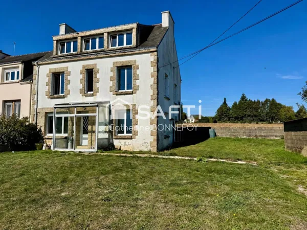 Maison à rénover au coeur de Baud, beau potentiel