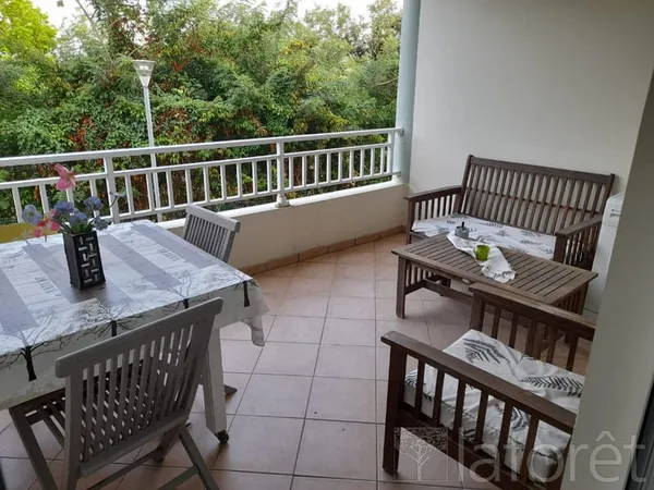 A louer : Studio meublé de 31 m² au Lamentin