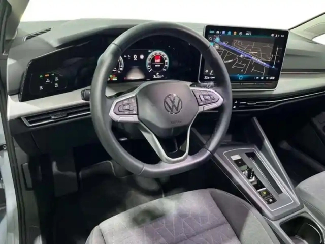 Volkswagen Golf 1.5 ehybrid 204 dsg6 vw edition — photo 9