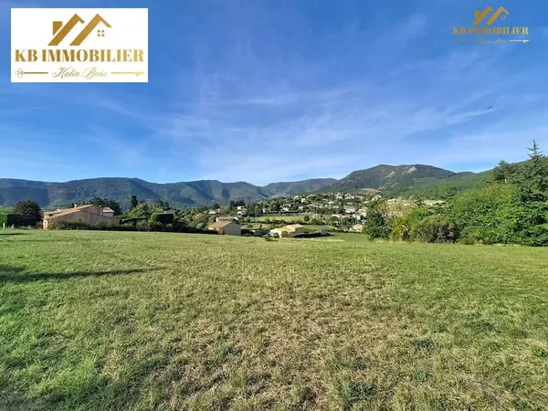 VEYRAS - TERRAIN À BÂTIR DE 1 012 M² AVEC BELLE VUE